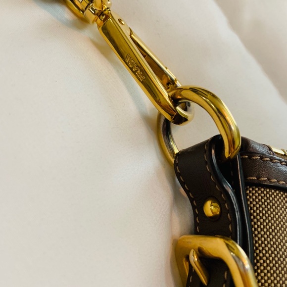 🚫SOLD🚫Prada Crossbody bag! - Picture 6 of 6